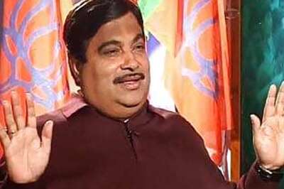 RSS, BJP slam Shiv Sena for its 'divisive politics'