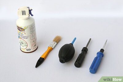 How to Clean the Inside of a Computer