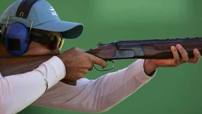 Manavjit, Chain Singh win gold, Bindra gets silver