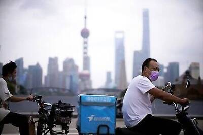 China's Services Sector Sustains Recovery As Hiring Picks Up - Caixin PMI