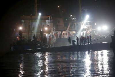 Divers comb capsized China ferry, death toll jumps to 18