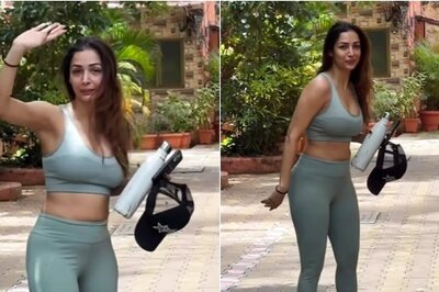 Malaika Arora Looks Stunning In Comfy Athleisure, Gets Papped Outside Yoga Class; Watch