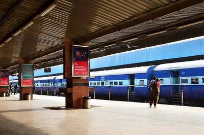 Railways to Install Bar-coded Flap Gates at Stations