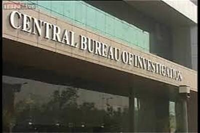 CBI forms 40 member team to probe Vyapam scam