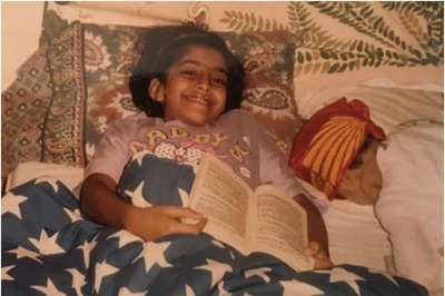 Sonam Kapoor's Throwback Pic is All About Her Love for Reading