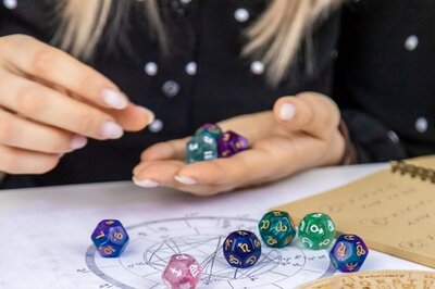 Horoscope Today, 7 May, 2023: Check Out Daily Astrological Prediction for Cancer, Leo, Virgo, Libra, Scorpio and Other Signs