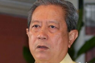 Thai king backs post-coup govt