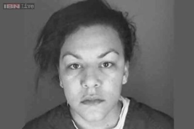 Woman stabs pregnant stranger, cuts out baby from womb