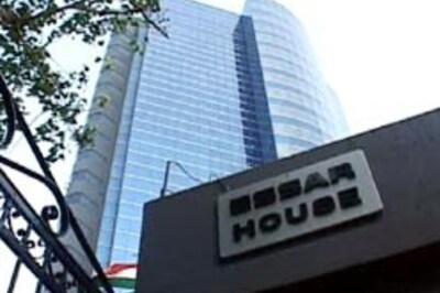 Essar gains from Hutch-Essar bid race