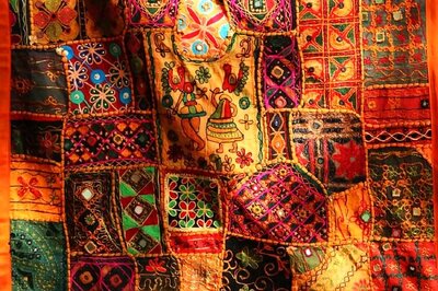 Purnam's summer exhibition gives a new name to Indian handloom