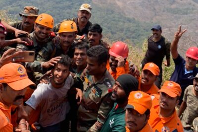 In a Dauntless Rescue Operation, Army Saves 23-year-old Trekker Trapped On Kerala Hill | In Pictures