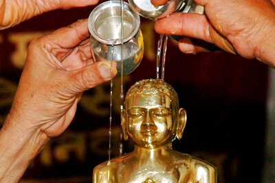 Mahavir Jayanti 2018: Know the Awakening and Five Vows Vardhamana Preached