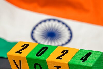 World’s Biggest Election Begins Today as Lok Sabha Ballot Train Arrives in 21 Indian States, UTs