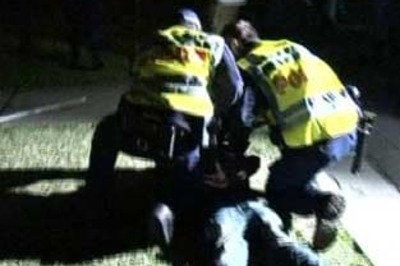 2 Indians held in Australia for protesting race attacks