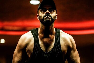 What and When to Choose Dumbbell and Kettlebell During Weight Loss Exercises