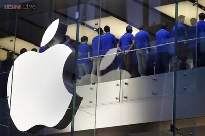 Apple's tech jobs held mostly by white, Asian men; CEO Cook stresses need to make workforce more diverse
