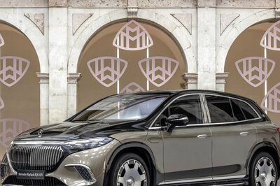 All-Electric Mercedes-Maybach EQS 680 SUV Breaks Cover