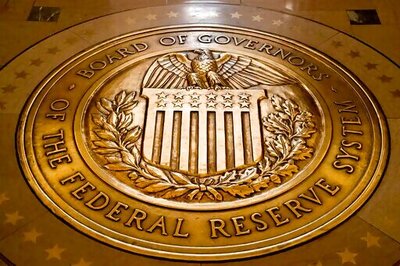 Fed Keeps Rate Near Zero But Sees Brighter Economy In 2021
