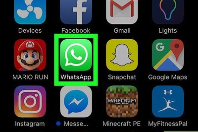 How to Rejoin a Group on WhatsApp on iPhone or iPad