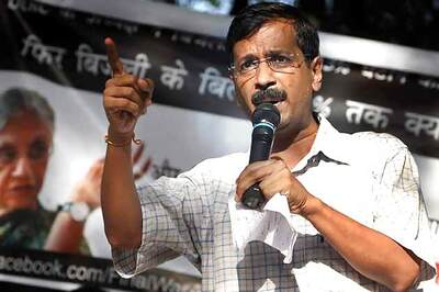 Kejriwal promises a people's party and Lokpal within 10 days if elected