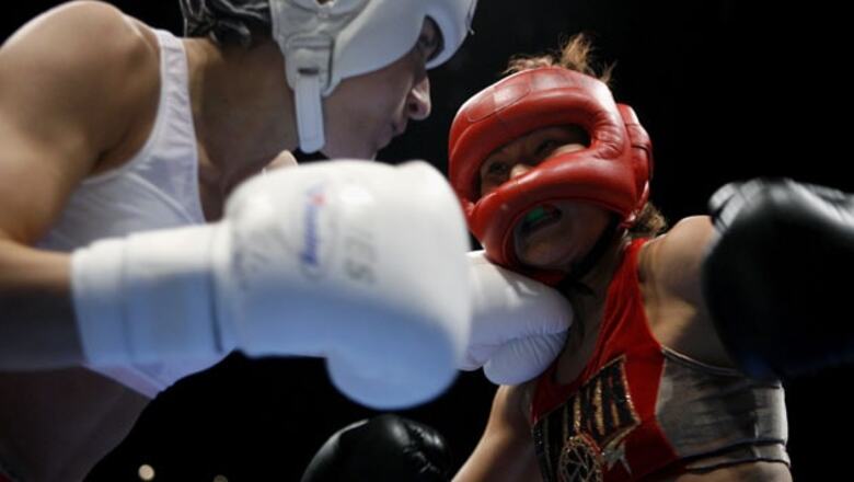 Laxmi reaches QF in Women's World Boxing