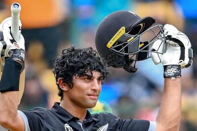 'Don't See MS Dhoni Changing his Opening Combination': Sanjay Manjrekar Feels CSK Might Not Target Rachin Ravindra in Auction