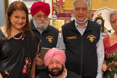 'O Gorey Gorey': Capt Amarinder Changes Tune Week After Hectic Politics, Turns Singer for NDA Batchmates