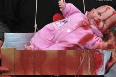 100,000 Tamil supporters march through London