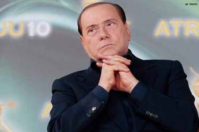 Row over Berlusconi replacing penis on statue