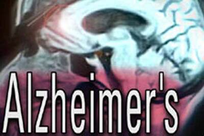 New tool sweeps away Alzheimer's plaque from brain
