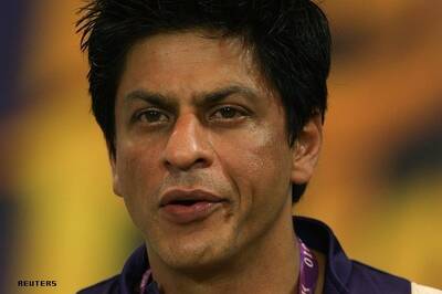 SRK flying to South Africa for World Cup