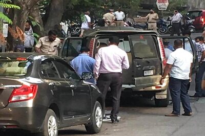 Mumbai Cop Sachin Vaze Transferred Over Death of Man Whose Car Was Found With Explosives