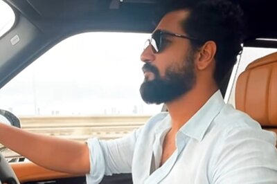 Vicky Kaushal Looks Effortlessly Handsome In Comfy Casuals, Enjoys Driving In Rain; Photo