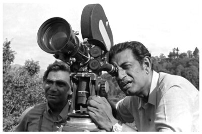 On Satyajit Ray's Death Anniversary, Here's Looking at the Master's Best Movies