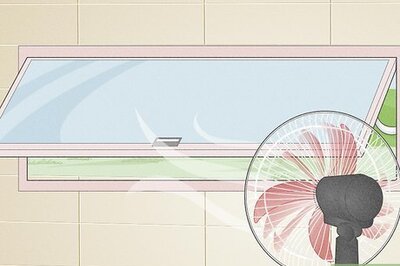 How to Get Mold Out of Shower Caulking