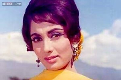 Veteran actress Sadhana stable after undergoing surgery: Doctors