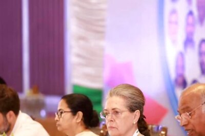 'INDIA' Trolled Brutally on Twitter As People Share Hilarious Memes Taking Dig At Rainbow Alliance