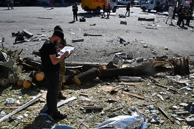 Russia Strikes Ukrainian Energy Facilities: 3 Dead In Kharkiv Bombing, 38 Wounded