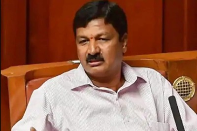 Karnataka Minister Ramesh Jarkiholi Resigns After 'Sex-for Job' Video Leaks, Police to Probe Case