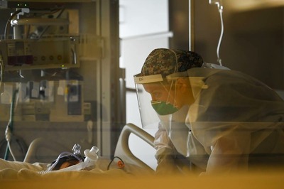 US Hits 16 Million Covid-19 Cases Even as Vaccine Begins Roll-out in Bid to Control Raging Pandemic