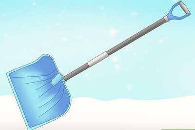 How to Clear Snow and Ice from Pavements and Public Spaces