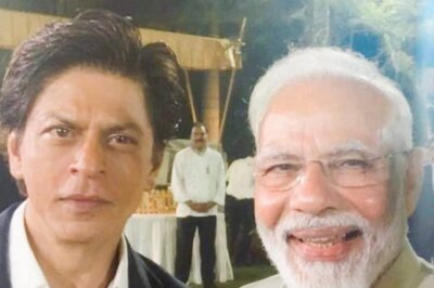 Shah Rukh Khan Offers Condolences To Prime Minister Narendra Modi On His Mother's Death