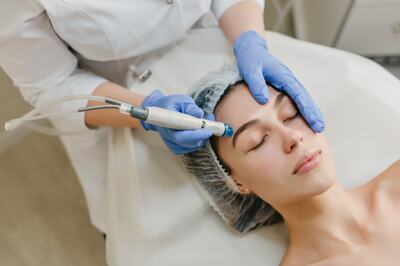 5 Non-Invasive Aesthetic Dermatological Treatments That Will Lead The Industry