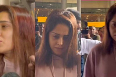 'Mujhe Ghar...': Nushrratt Bharuccha Fights Back Tears as She Returns From Israel; Gets Mobbed; Watch