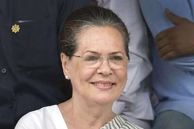 Sonia Gandhi Meets Delhi Congress Leaders to Discuss Next Party Chief for City Unit