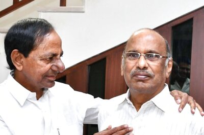 Former Andhra Minister Bojjala Gopalakrishna Reddy Passes Away; Telangana CM Expresses Grief