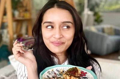 Shraddha Kapoor is a Street Food Lover And These Pics Tell the Complete Story