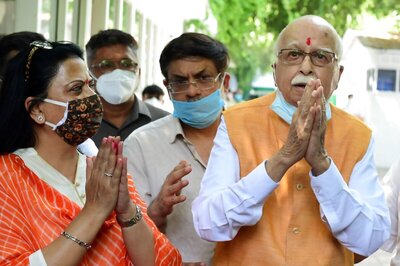 'May Shri Ram Keep Us Blessed': Acquitted Advani Hails Babri Verdict with a Wish to See Ayodhya Mandir