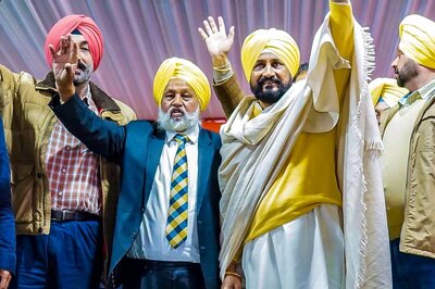Punjab Elections 2022 Postponed to Feb 20 in View of Guru Ravidas Jayanti. A Primer on the Too-Close-to-Call Race