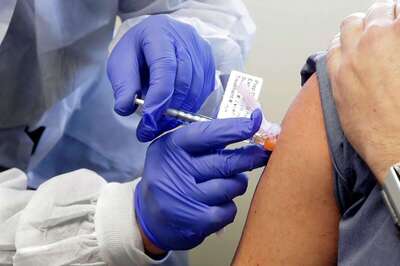 At least 3 Yrs for Entire India to Get Vaccinated, Virus Shots May Not be Given to Healthy Adults Before '22